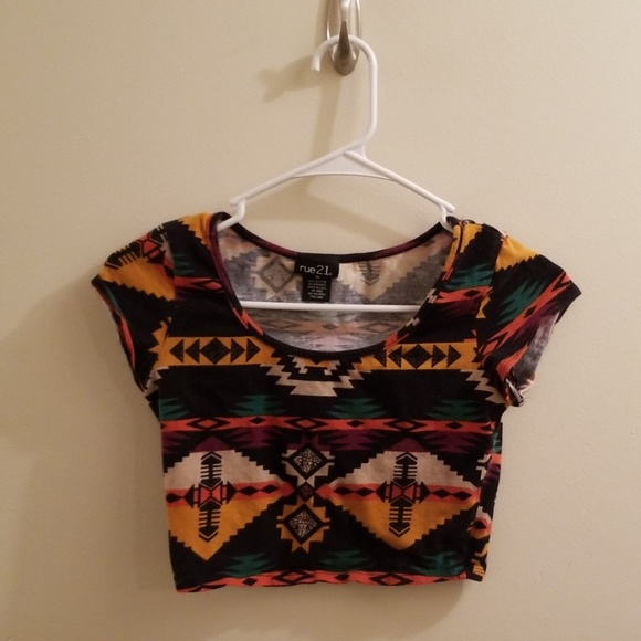 Rue21 Tops - Rue 21 Azteck Patterned Crop Top Size M